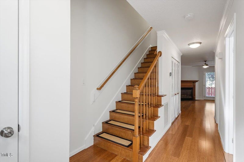 3936 Lake Ferry Dr, Raleigh, NC 27606