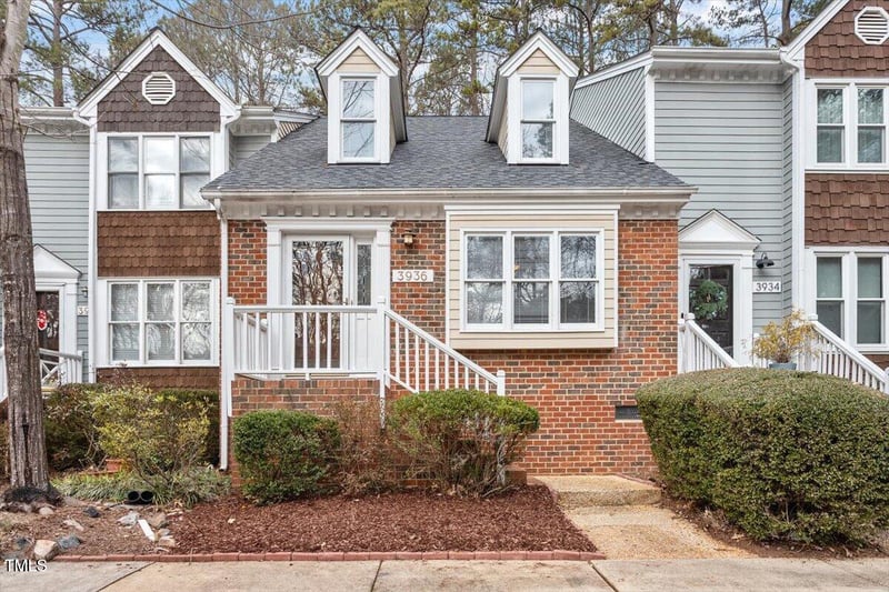 3936 Lake Ferry Dr, Raleigh, NC 27606