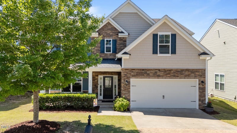 3936 White Kestrel Dr, Raleigh, NC 27616