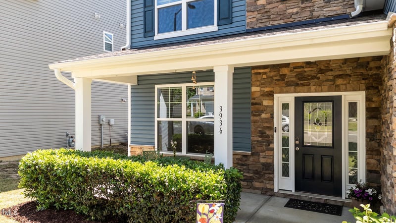 3936 White Kestrel Dr, Raleigh, NC 27616
