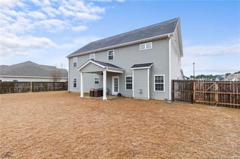 3939 Standardbred Dr, Hope Mills, NC 28348