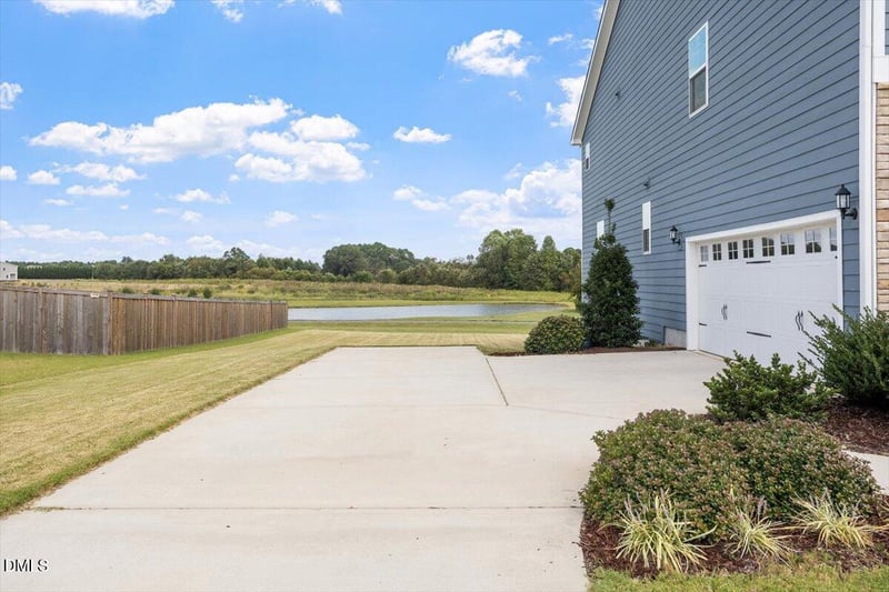 394 Dungannon Lp, Clayton, NC 27520