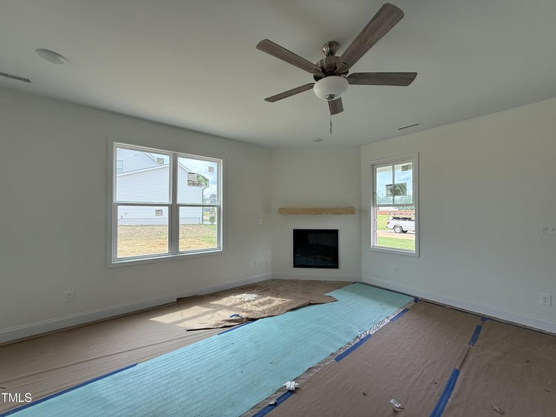 394 Springtooth Dr, Zebulon, NC 27597