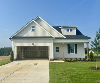 394 Springtooth Dr, Zebulon, NC 27597