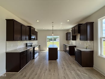 394 Springtooth Dr, Zebulon, NC 27597