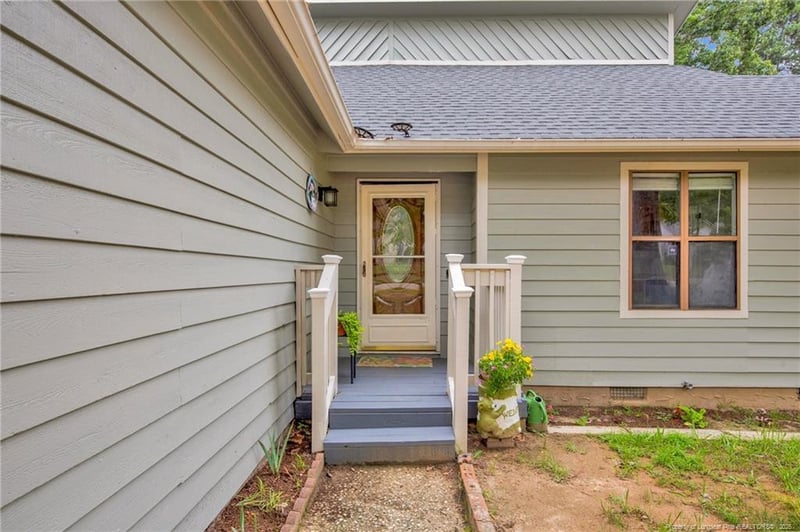 3940 Foster Dr, Fayetteville, NC 28311