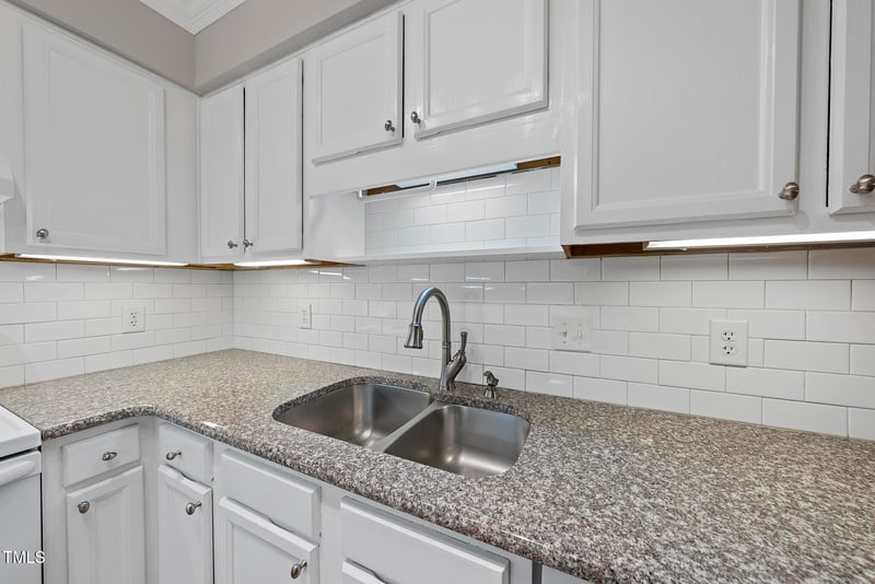 3940 Lake Ferry Dr, Raleigh, NC 27606