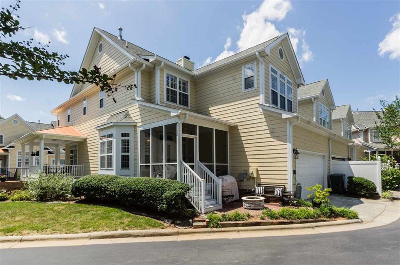 3940 Stags Leap Cir, Raleigh, NC 27612