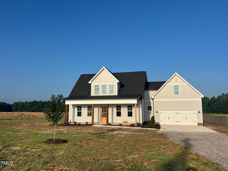 3943 Baileys Xrds Rd, Benson, NC 27504