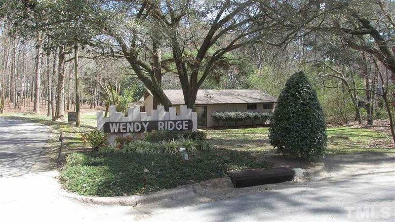 3944 Wendy Ln #3944, Raleigh, NC 27606
