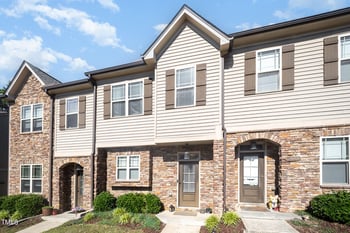 3945 Amelia Park Dr, Raleigh, NC 27606