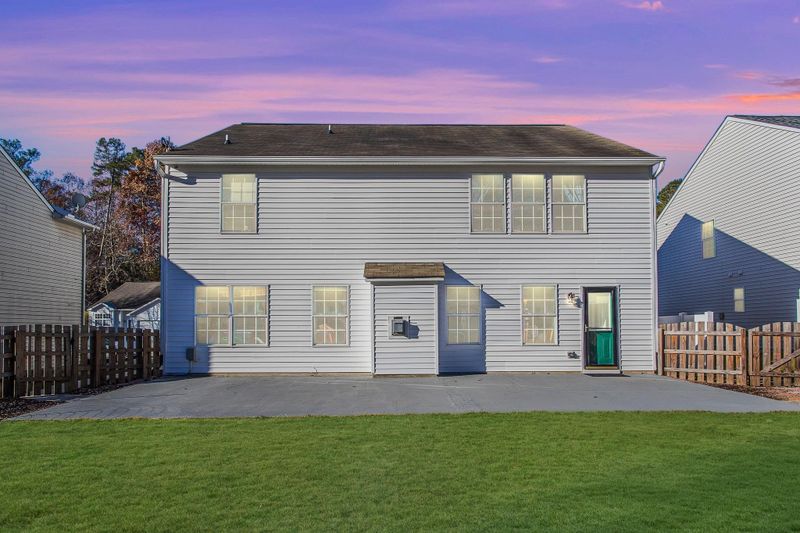 3949 Tyler Bluff Ln, Raleigh, NC 27616