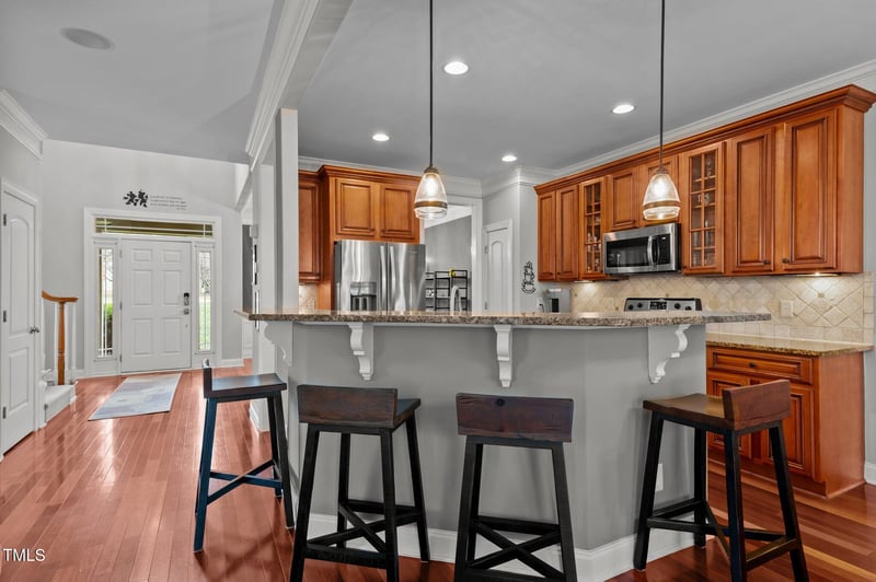 395 Barn Hill Ln, Wake Forest, NC 27587