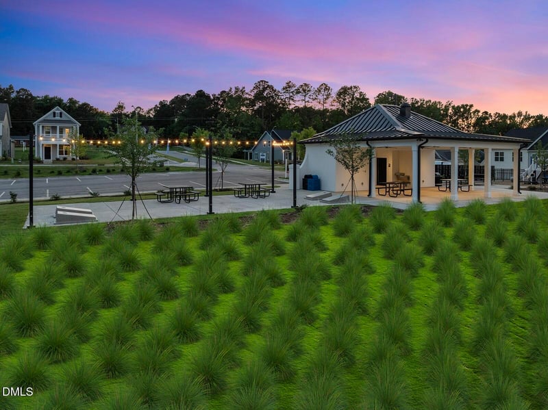 395 Chesapeake Commons St #122, Garner, NC 27529