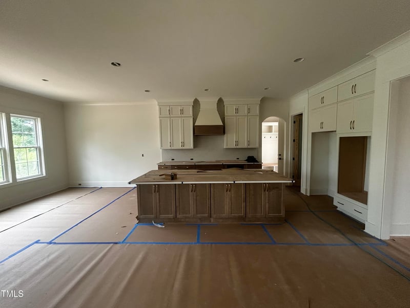 395 Meadow Walk Dr, Fuquay Varina, NC 27526