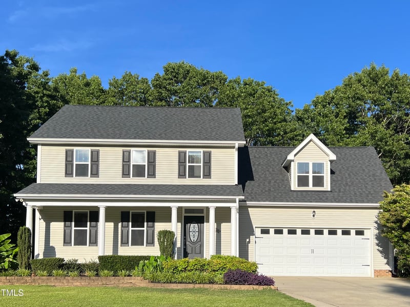 395 Wyndham Place Dr, Fuquay Varina, NC 27526
