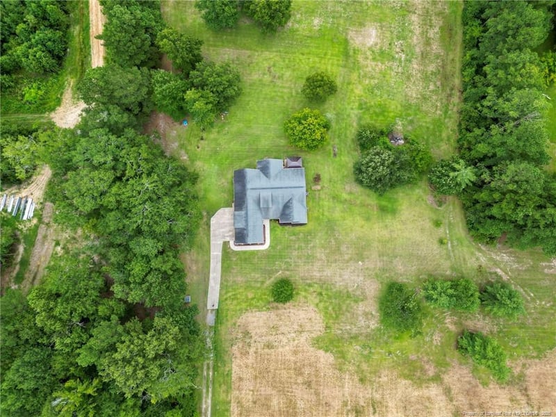 3951 Niarada Dr, Fayetteville, NC 28306