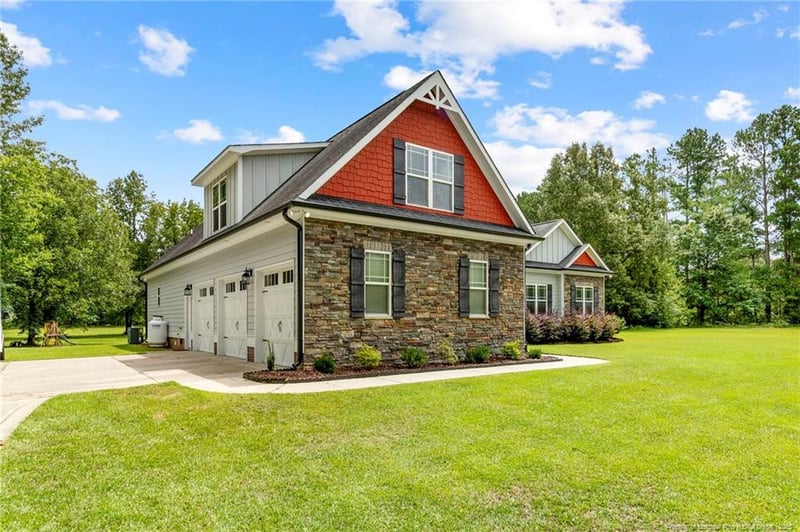 3951 Niarada Dr, Fayetteville, NC 28306