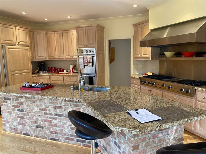 39512 Glenn Glade, Chapel Hill, NC 27517