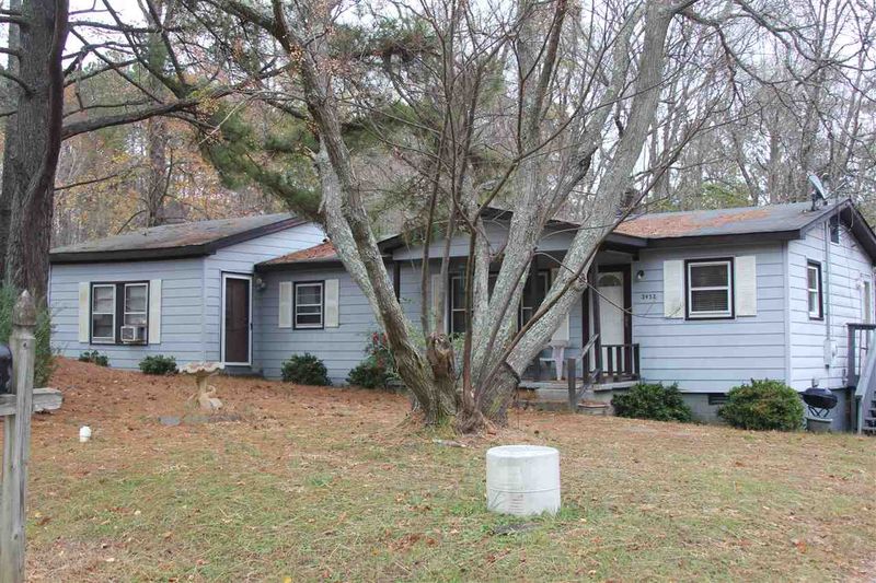 3953 Circle Dr, Apex, NC 27539