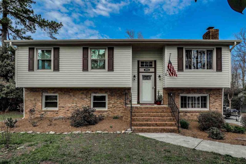 3953 Haithcock Rd, Raleigh, NC 27604