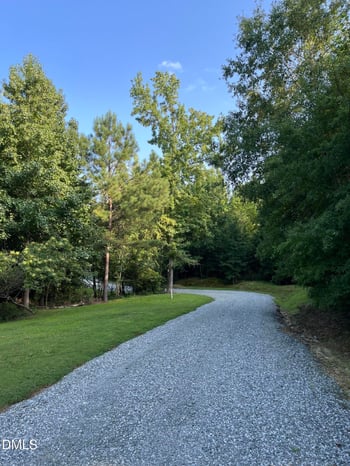 3953 Paylor Rd, Mebane, NC 27302