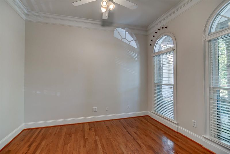 3957 Bentley Bridge Dr, Raleigh, NC 27612