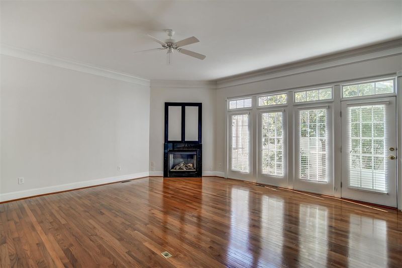 3957 Bentley Bridge Dr, Raleigh, NC 27612