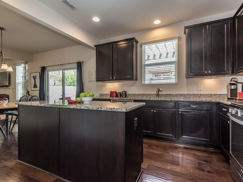 3957 White Kestrel Dr, Raleigh, NC 27616