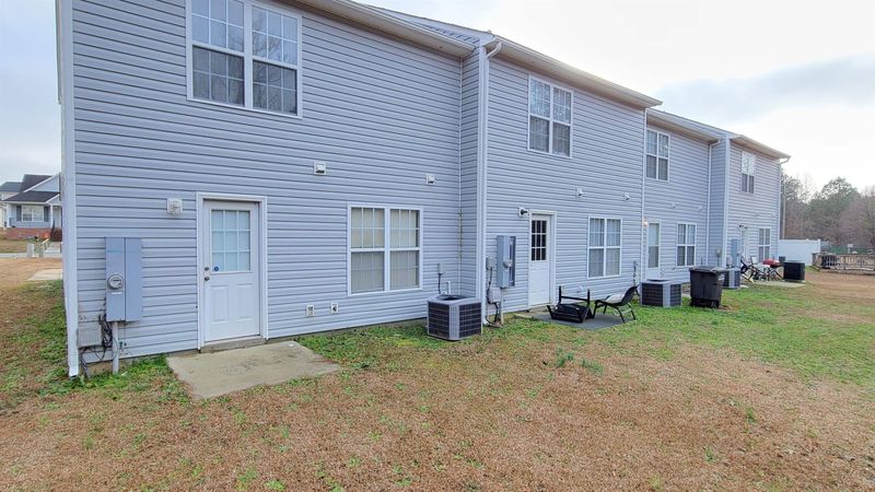 396 Anna St, Lillington, NC 27546