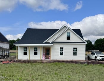 3963 Baileys Xrds Rd, Benson, NC 27504