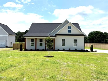 3963 Baileys Xrds Rd, Benson, NC 27504