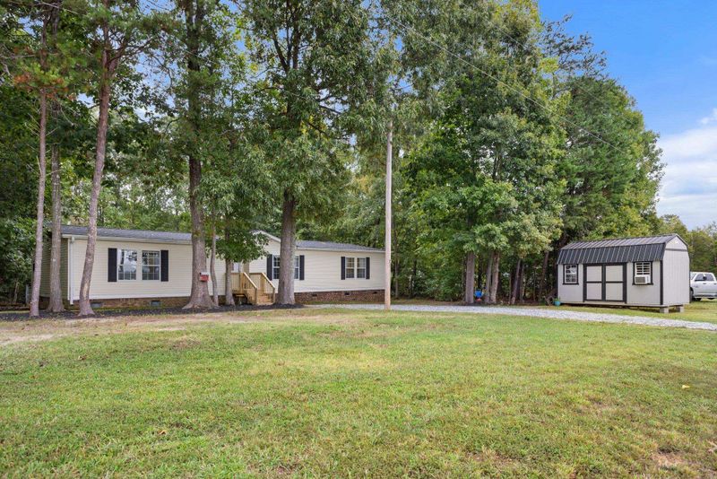 3964 Shonnette Dr, Burlington, NC 27217