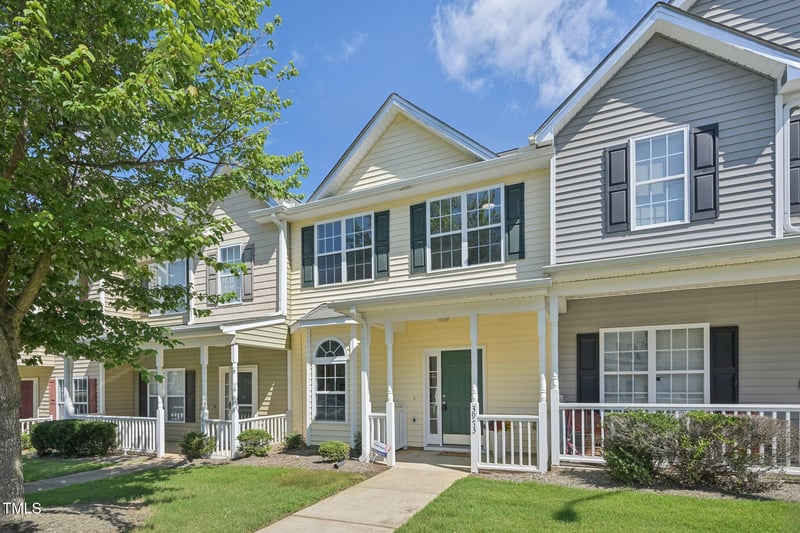 3973 Volkswalk Pl, Raleigh, NC 27610