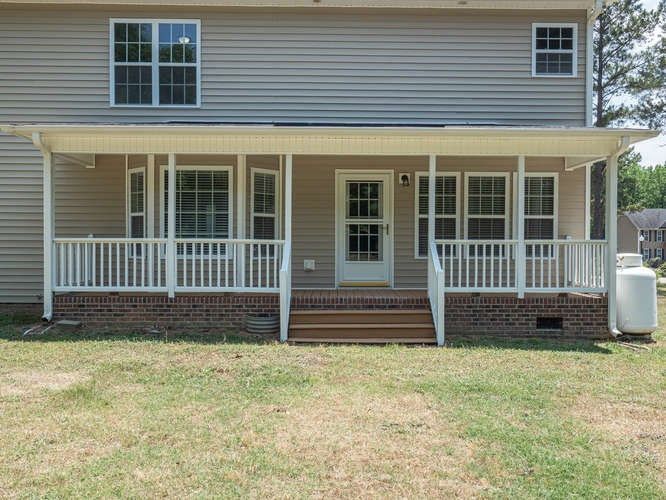 398 Hunter Ln, Zebulon, NC 27597