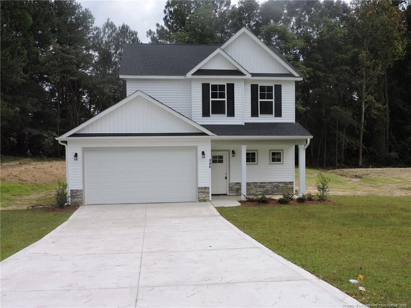 398 Summer Hill Rd, Fayetteville, NC 28303