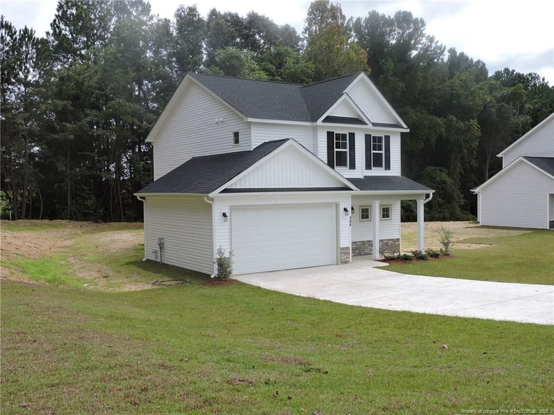 398 Summer Hill Rd, Fayetteville, NC 28303