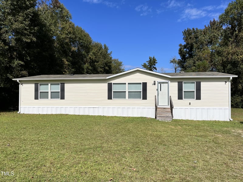 3980 Godwin Lake Rd, Benson, NC 27504