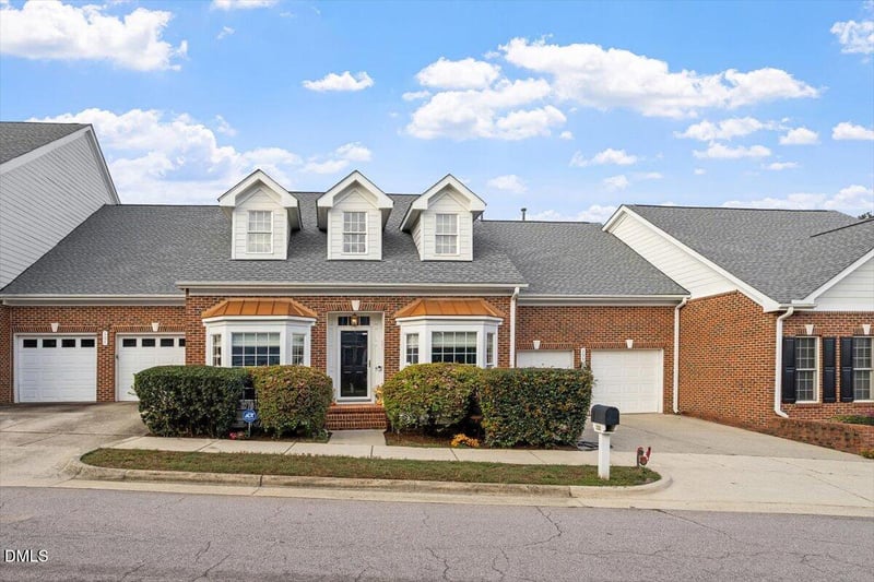 399 Waverly Hill Dr, Cary, NC 27519