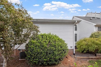 399 Waverly Hills Dr, Cary, NC 27519