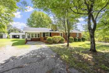 399 Willett Rd, Sanford, NC 27332