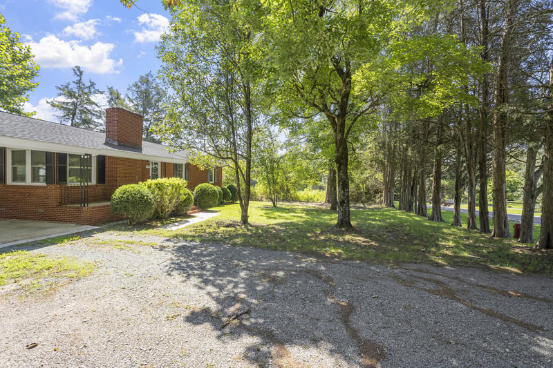 399 Willett Rd, Sanford, NC 27332