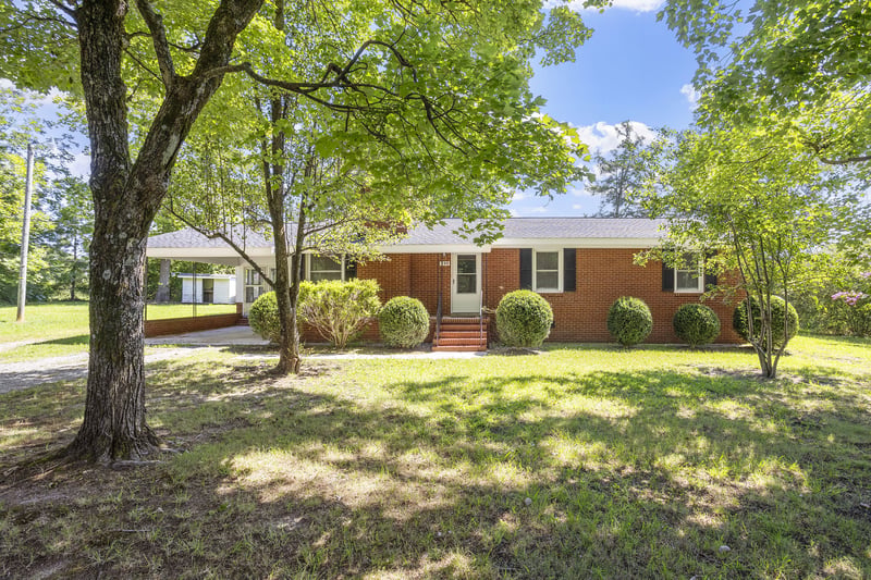 399 Willett Rd, Sanford, NC 27332
