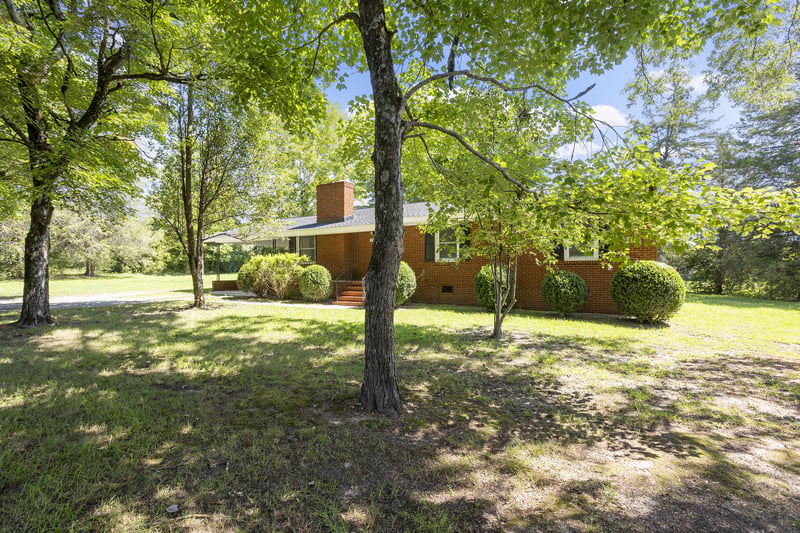 399 Willett Rd, Sanford, NC 27332