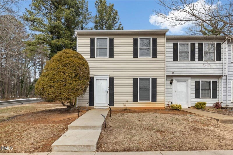 4 Astor Ct, Durham, NC 27705