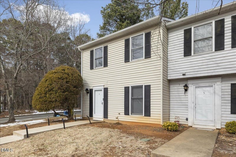 4 Astor Ct, Durham, NC 27705