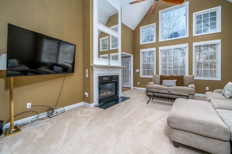 4 Autrey Mill Cir, Durham, NC 27703