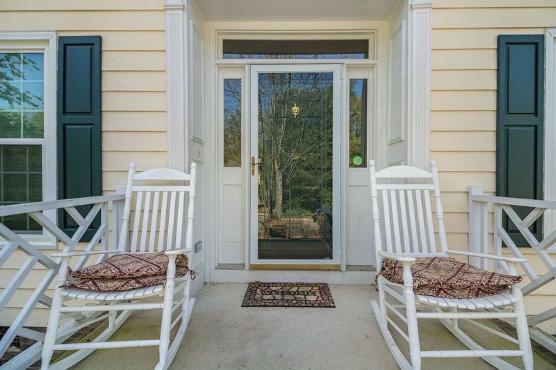 4 Bess Ct, Durham, NC 27707