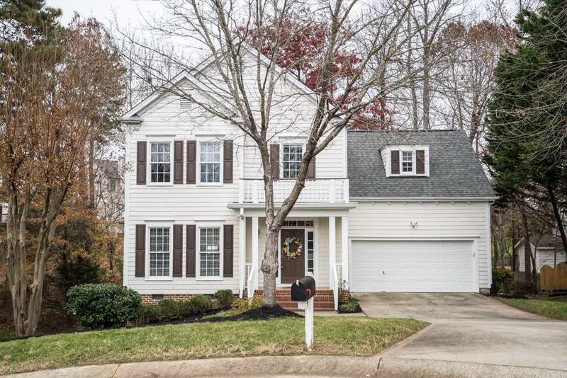 4 Bluebird Ct, Durham, NC 27713