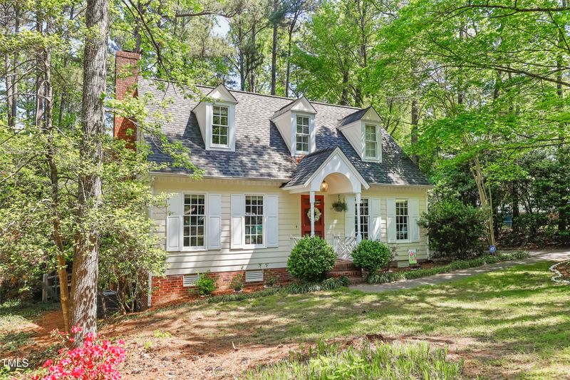 4 W Bridlewood Trl, Durham, NC 27713
